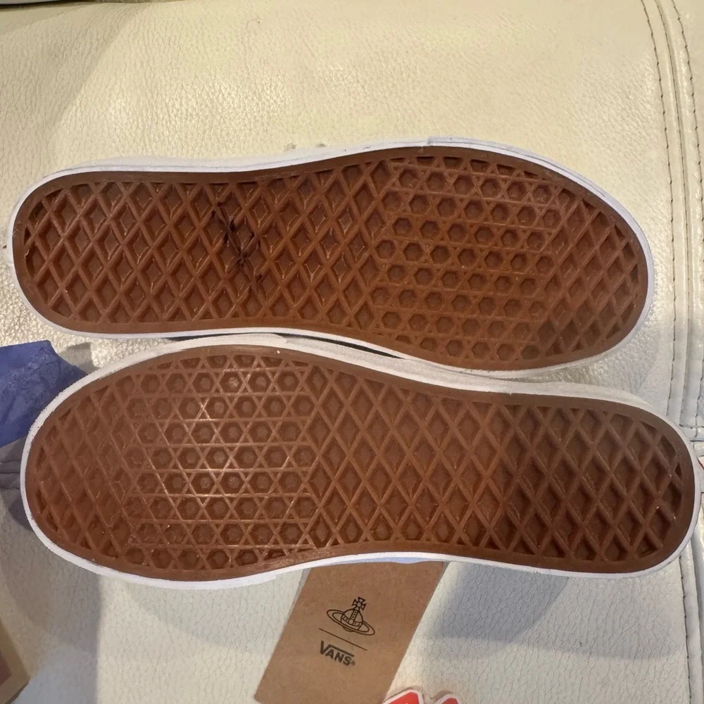 🎯SOLD🎯 Vans Authentic Vivienne Westwood “Anglomania” Men’s 6 or Ladies 7.5 NWT - Picture 14 of 16